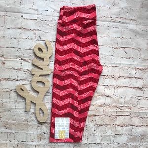 ❤️2 for $16❤️Lularoe Valentines Leggings Hearts OS